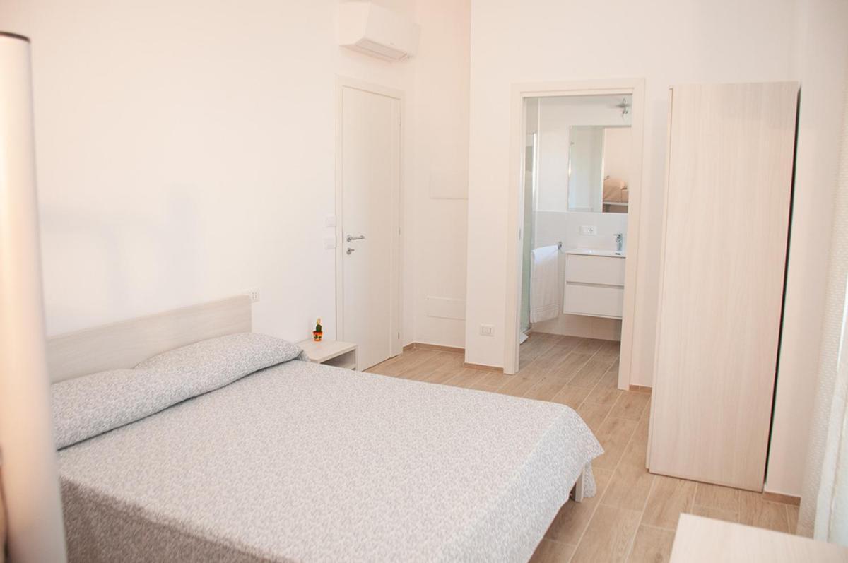 Sa Prenda Bed & Breakfast Porto San Paolo  Exterior photo